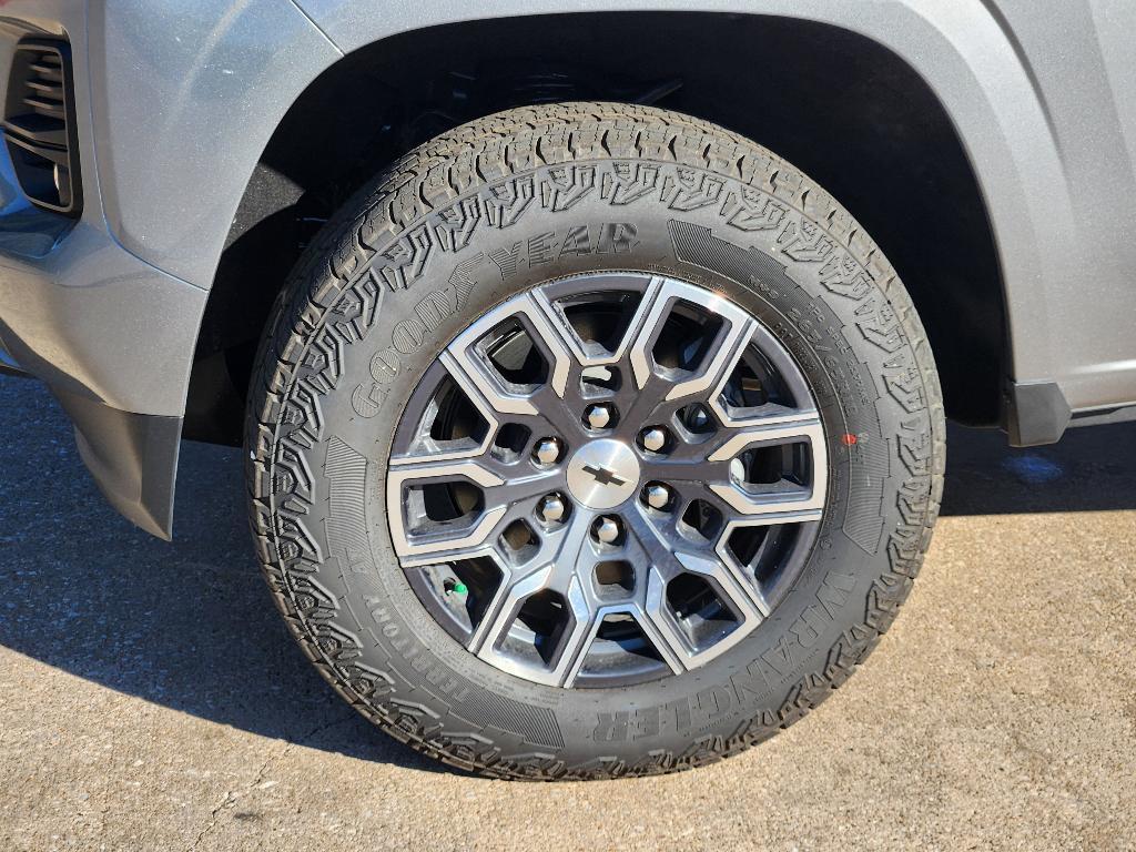 new 2026 Chevrolet Colorado car, priced at $40,035