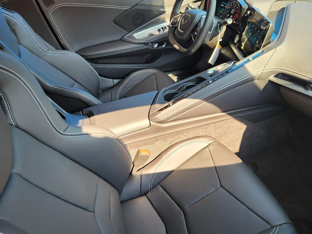 new 2025 Chevrolet Corvette car