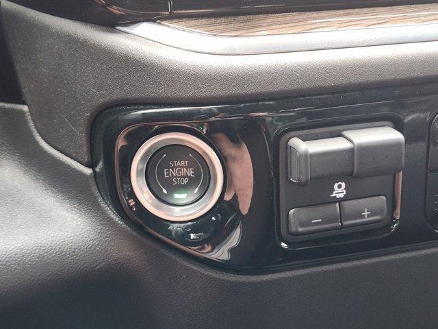 used 2025 Chevrolet Silverado 1500 car, priced at $40,290