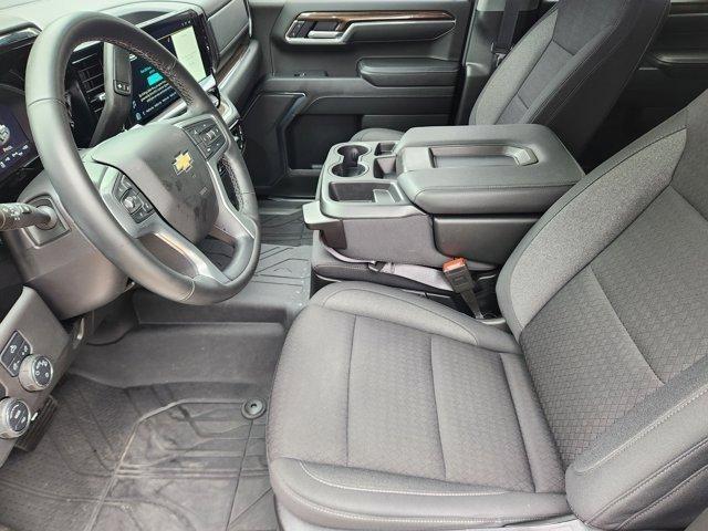 used 2025 Chevrolet Silverado 1500 car, priced at $40,290