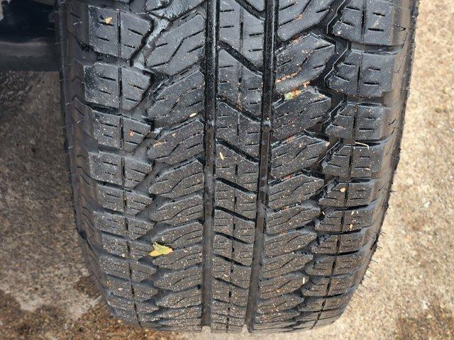 used 2025 Chevrolet Silverado 1500 car, priced at $40,290