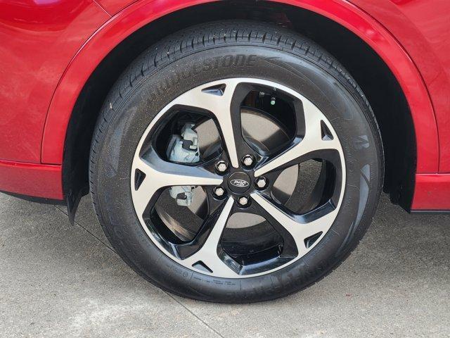 used 2023 Ford Escape car, priced at $27,700