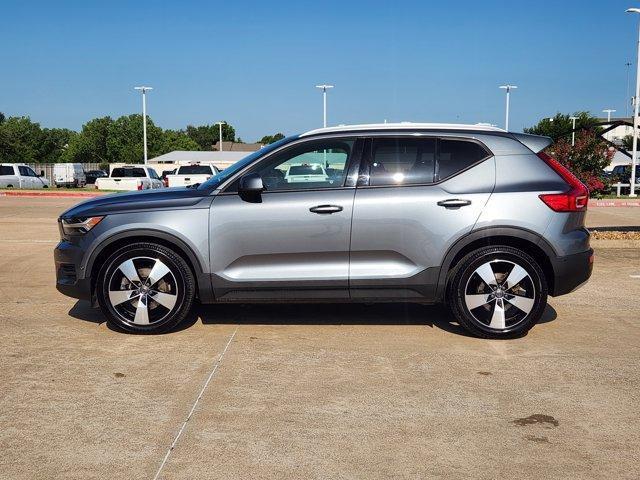 used 2019 Volvo XC40 car, priced at $17,450
