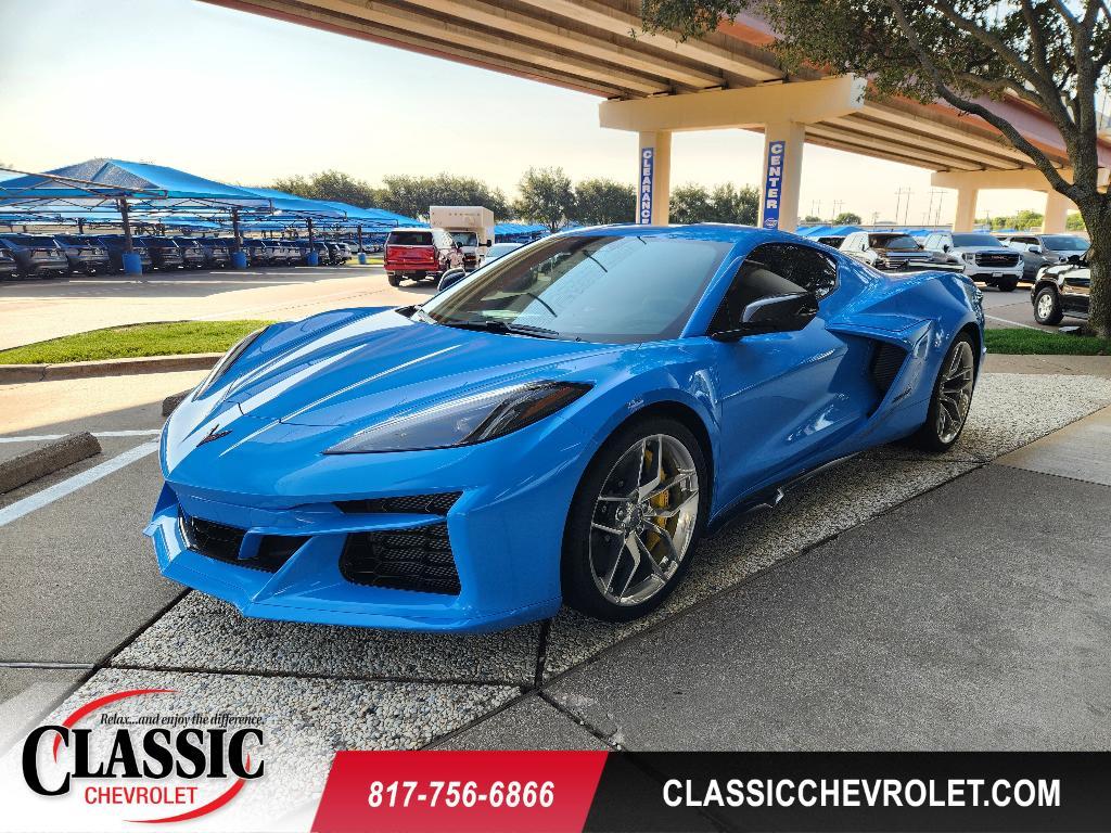 new 2025 Chevrolet Corvette car