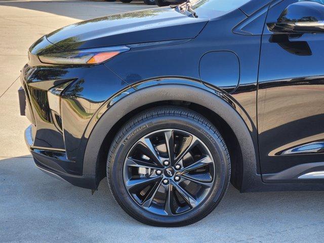 used 2022 Chevrolet Bolt EUV car, priced at $22,800