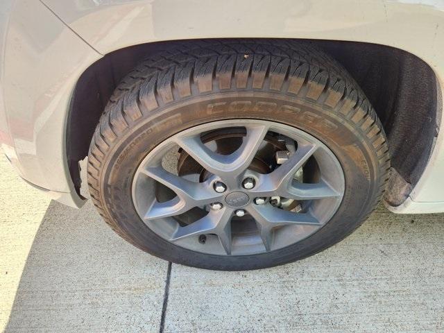 used 2020 Jeep Grand Cherokee car, priced at $22,500