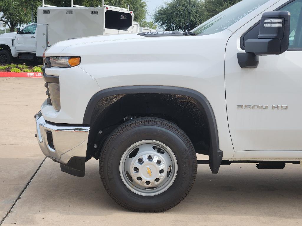 new 2024 Chevrolet Silverado 3500 car, priced at $61,070