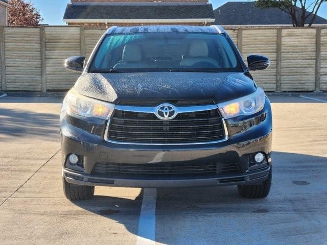 used 2016 Toyota Highlander car, priced at $17,300