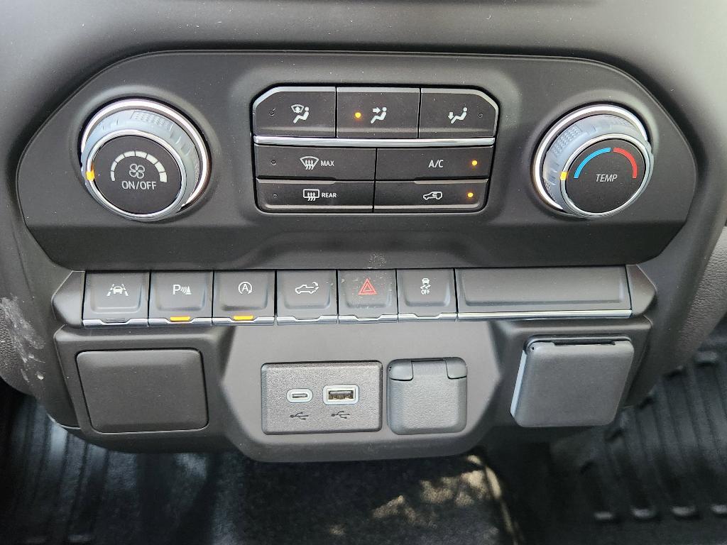 new 2026 Chevrolet Silverado 1500 car, priced at $40,560