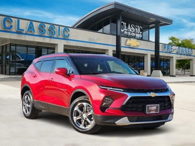 used 2025 Chevrolet Blazer car, priced at $30,697