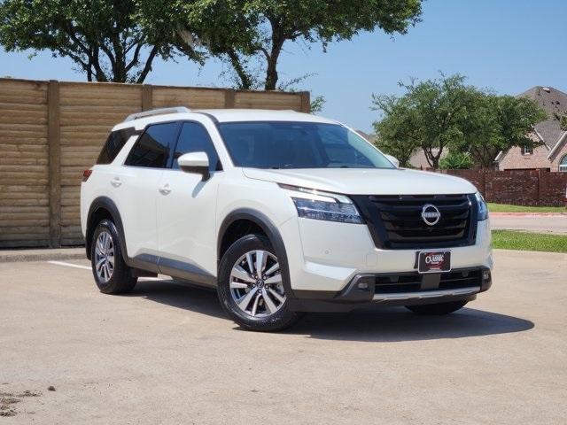 used 2024 Nissan Pathfinder car, priced at $37,900