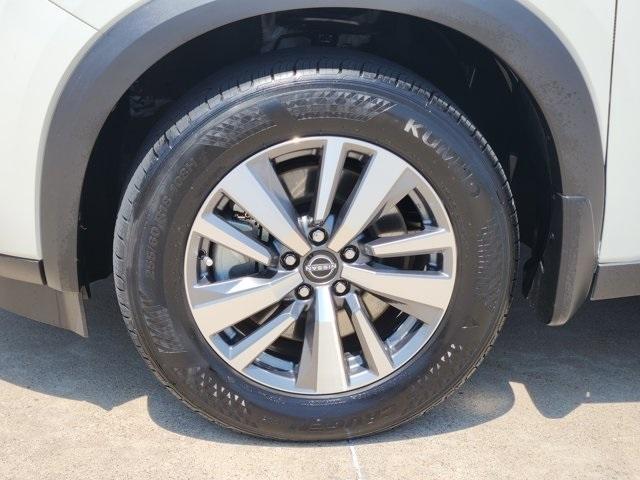 used 2024 Nissan Pathfinder car, priced at $37,900