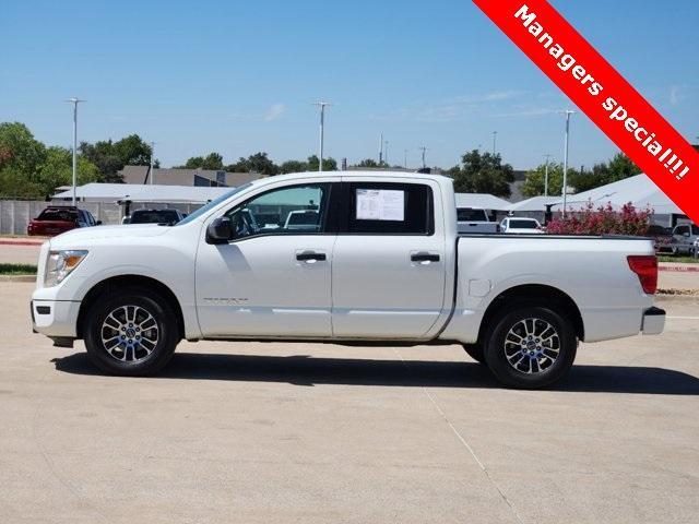 used 2023 Nissan Titan car, priced at $29,000