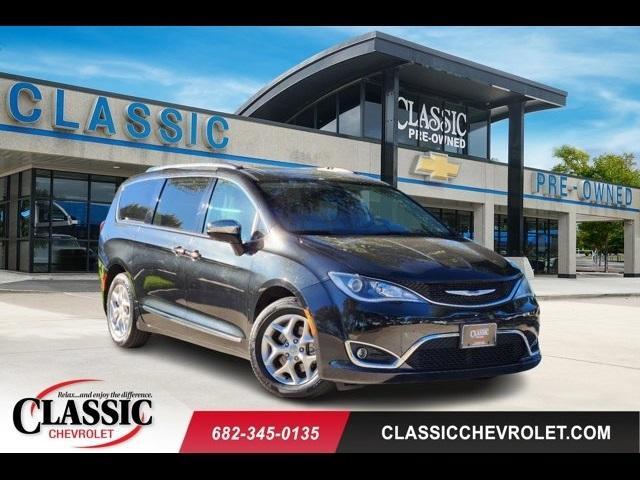 used 2020 Chrysler Pacifica car, priced at $22,300