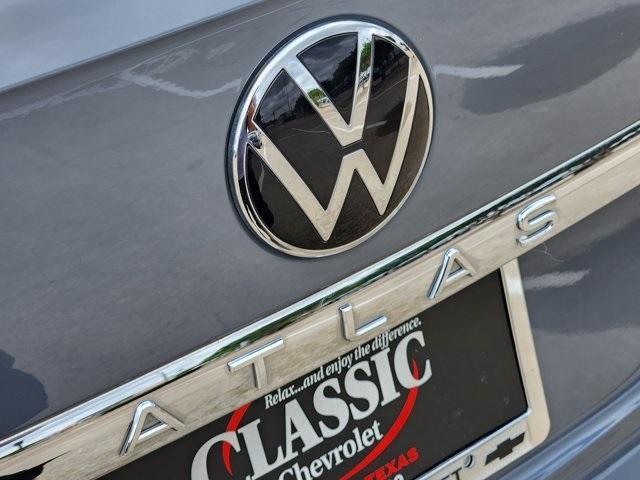used 2022 Volkswagen Atlas Cross Sport car, priced at $31,000