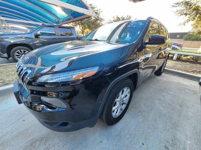 used 2018 Jeep Cherokee car, priced at $15,197