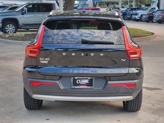 used 2020 Volvo XC40 car, priced at $20,700