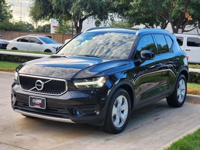 used 2020 Volvo XC40 car, priced at $20,700