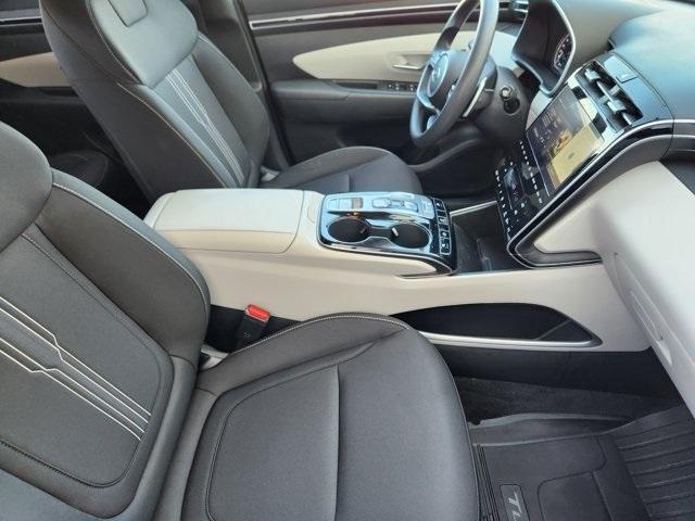 used 2024 Hyundai TUCSON Hybrid car, priced at $27,100