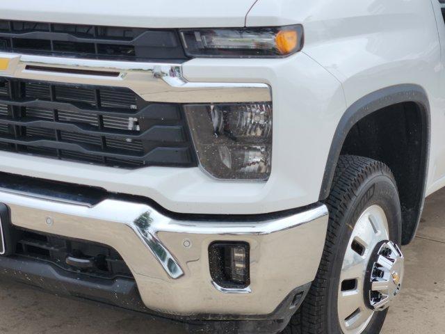 new 2025 Chevrolet Silverado 3500 car, priced at $77,019