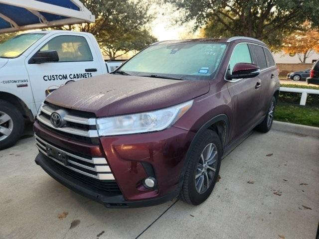 used 2019 Toyota Highlander car, priced at $26,700