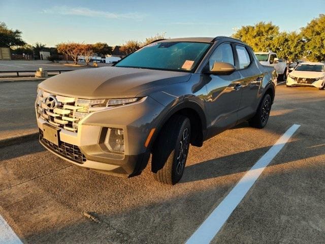 used 2022 Hyundai Santa Cruz car, priced at $25,500