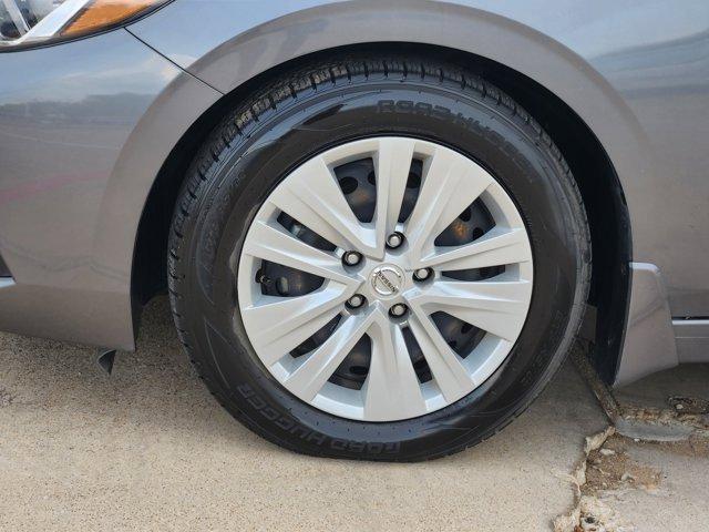 used 2021 Nissan Sentra car, priced at $15,661