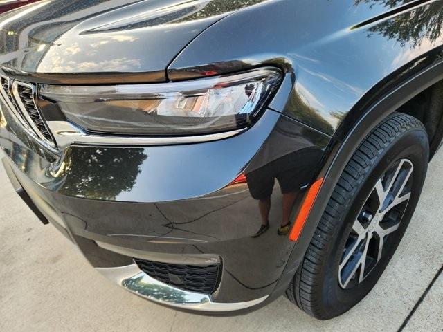 used 2023 Jeep Grand Cherokee L car, priced at $37,000