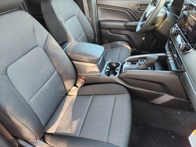 new 2025 Chevrolet Colorado car, priced at $33,495