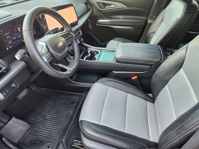 used 2024 Chevrolet Traverse car, priced at $36,648