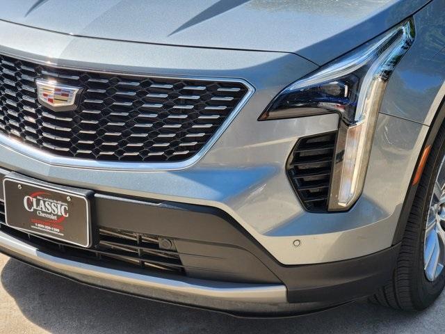 used 2023 Cadillac XT4 car, priced at $29,400