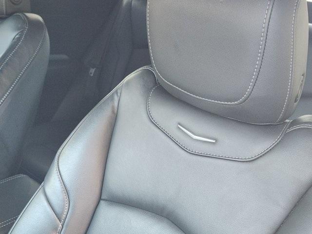 used 2023 Cadillac XT4 car, priced at $29,400