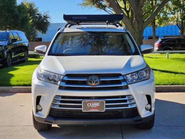 used 2018 Toyota Highlander car, priced at $26,800