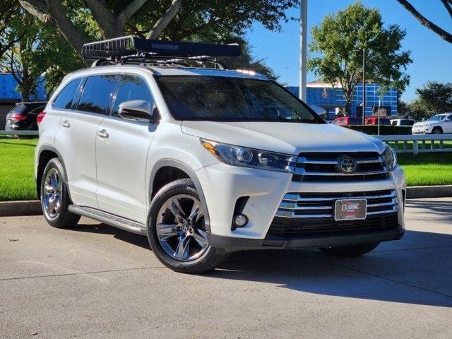 used 2018 Toyota Highlander car, priced at $26,800