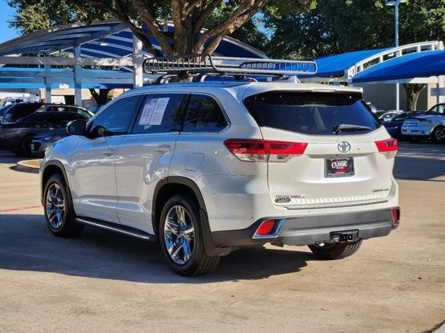 used 2018 Toyota Highlander car, priced at $26,800