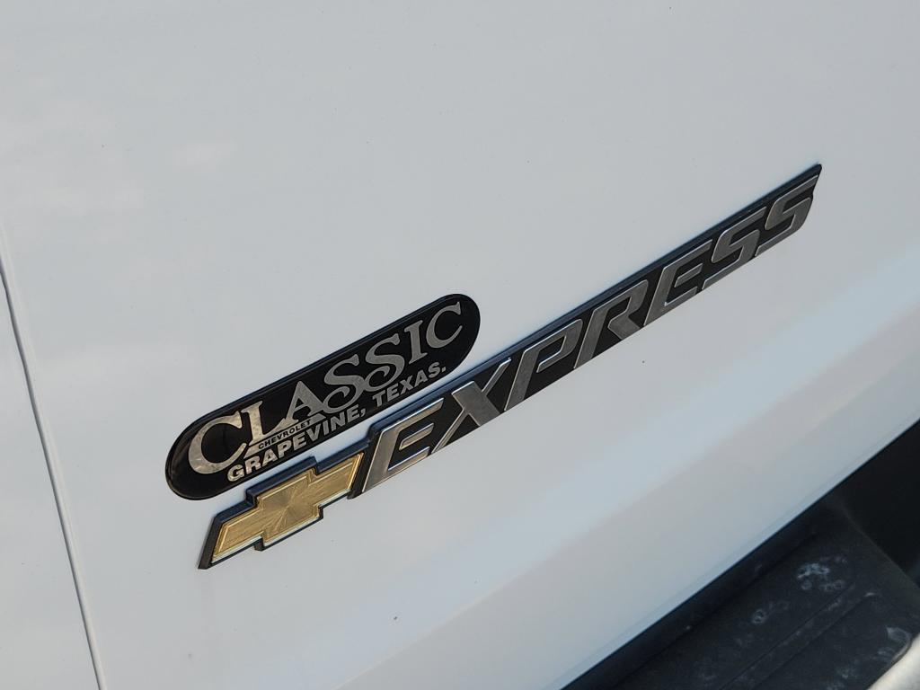 new 2025 Chevrolet Express 2500 car, priced at $51,296