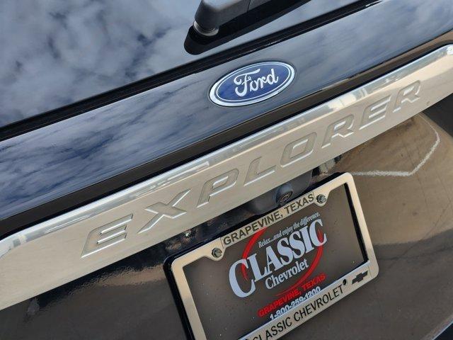used 2020 Ford Explorer car, priced at $29,135