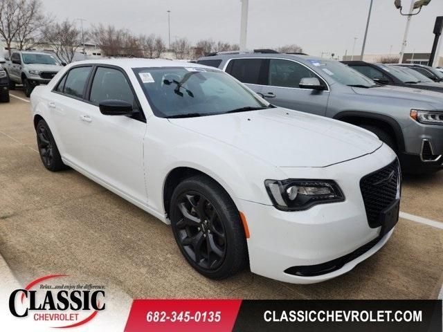 used 2022 Chrysler 300 car, priced at $26,000