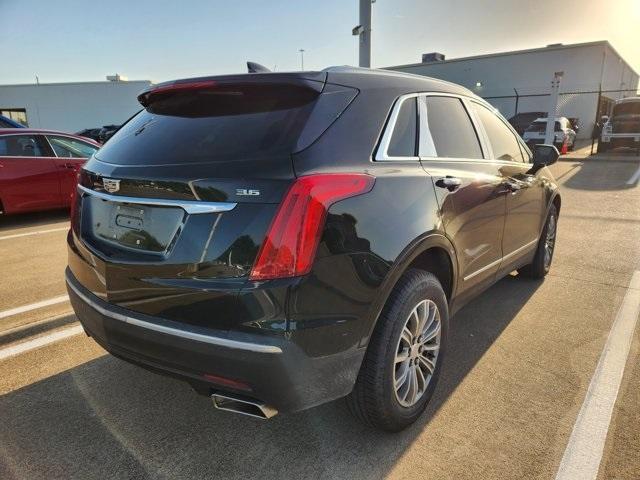 used 2017 Cadillac XT5 car, priced at $19,400