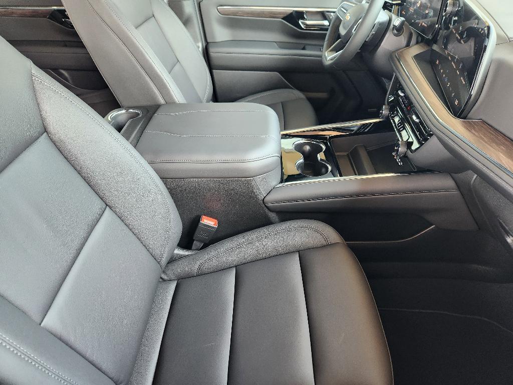 new 2026 Chevrolet Suburban car, priced at $69,046