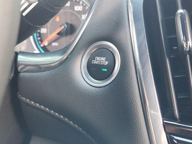 used 2023 Chevrolet Traverse car, priced at $36,500