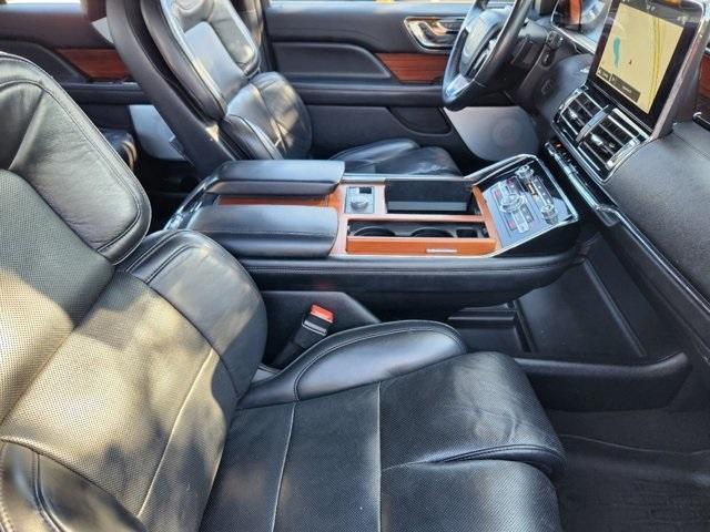 used 2019 Lincoln Navigator car, priced at $33,000