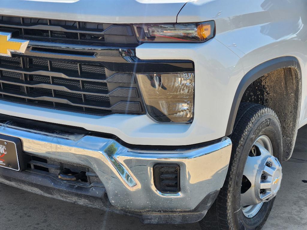 new 2024 Chevrolet Silverado 3500 car, priced at $60,638
