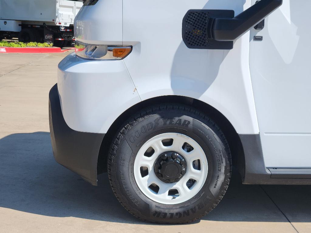 new 2025 Chevrolet BrightDrop 400 car, priced at $46,810