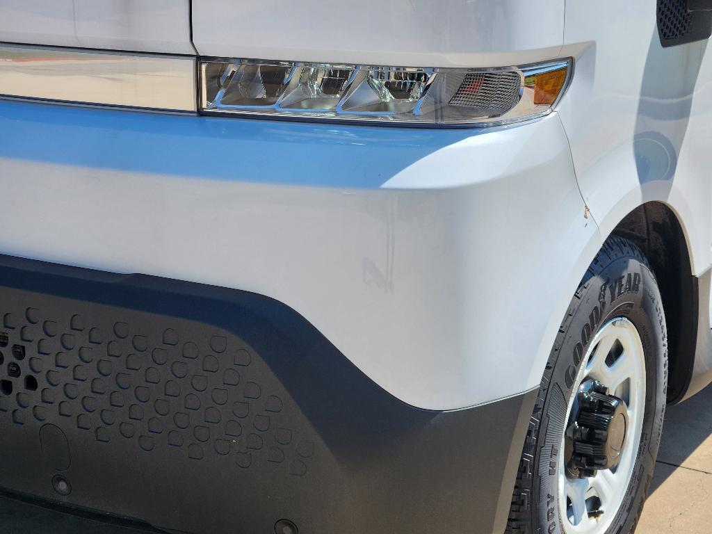 new 2025 Chevrolet BrightDrop 400 car, priced at $46,810