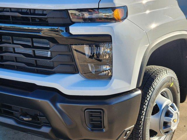 new 2025 Chevrolet Silverado 3500 car, priced at $65,873