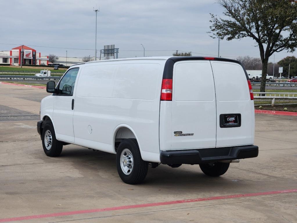 new 2025 Chevrolet Express 2500 car, priced at $47,097
