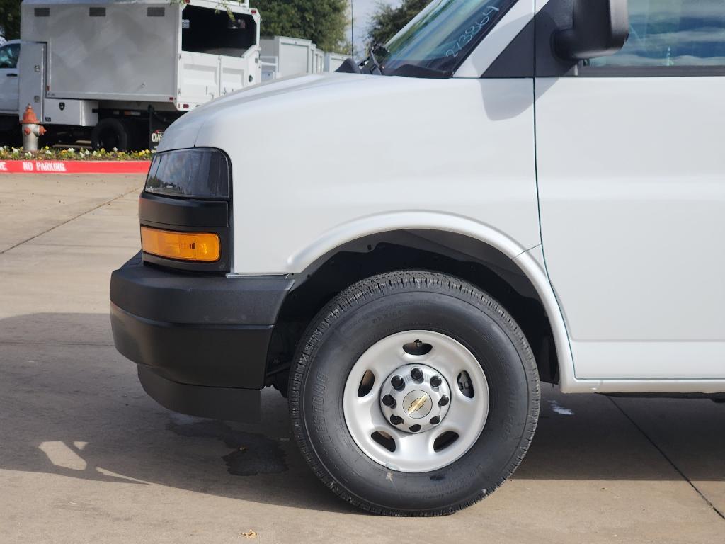 new 2025 Chevrolet Express 2500 car, priced at $45,720