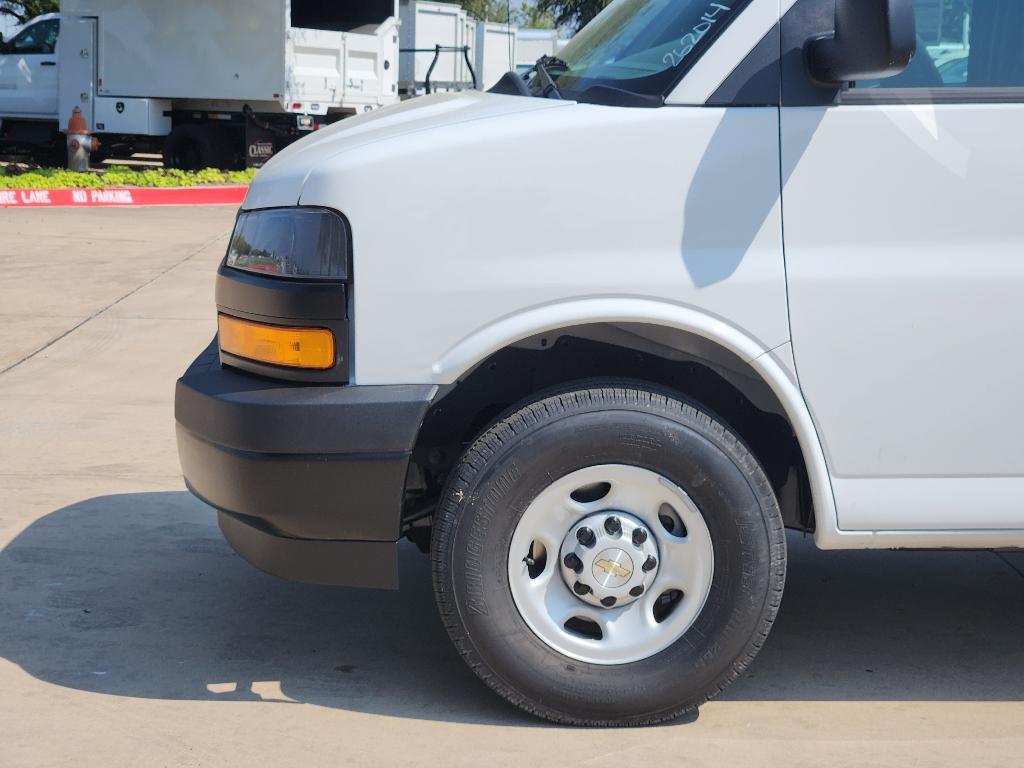 new 2025 Chevrolet Express 3500 car, priced at $50,920
