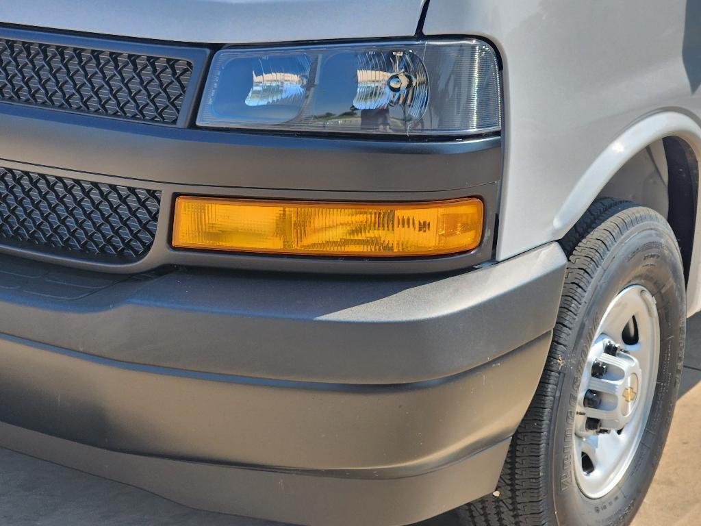 new 2025 Chevrolet Express 3500 car, priced at $50,920